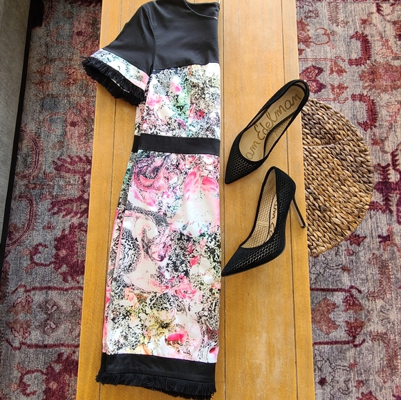 French Connection graphic print dress. - Picture 2 of 6